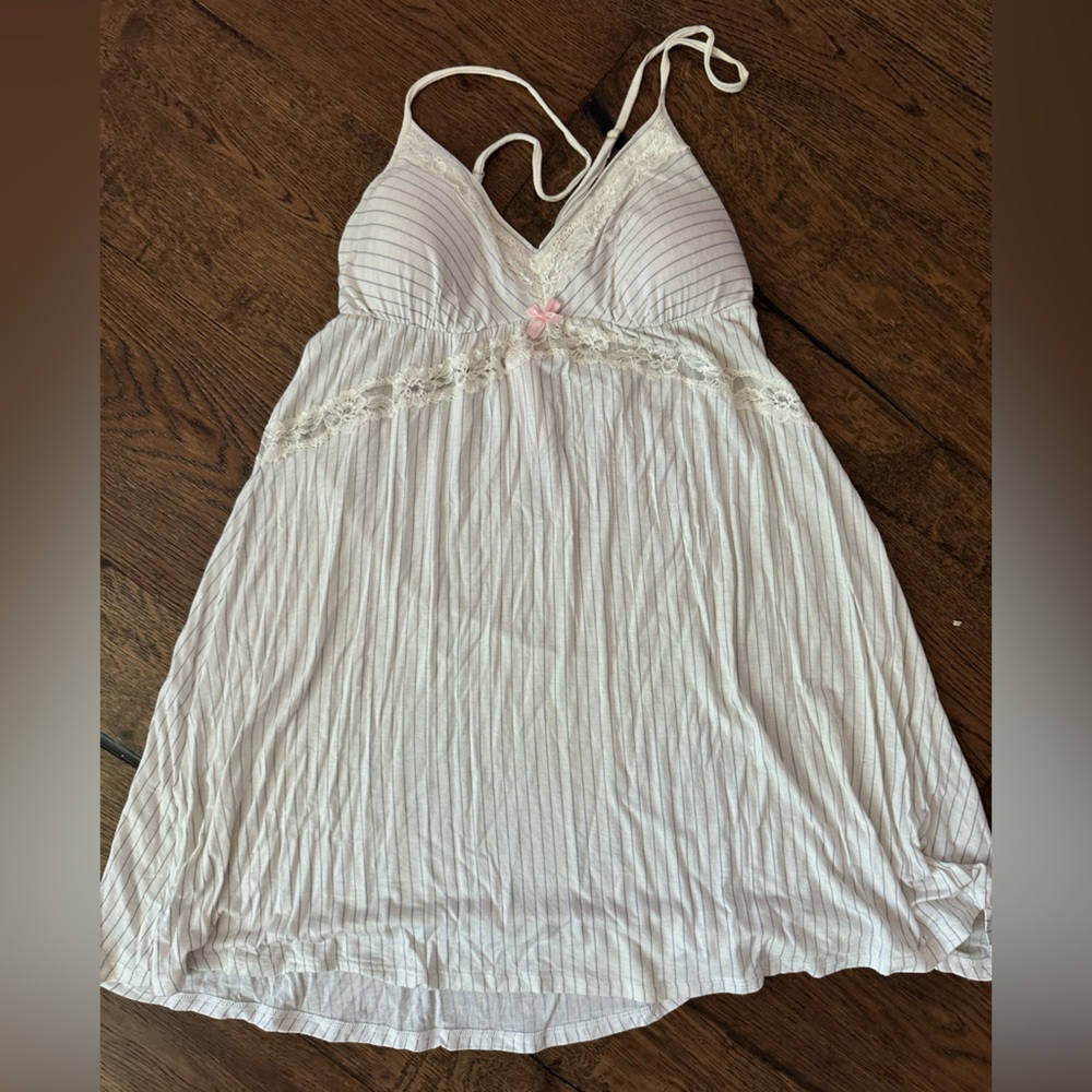 Victoria’s secret off white nightie